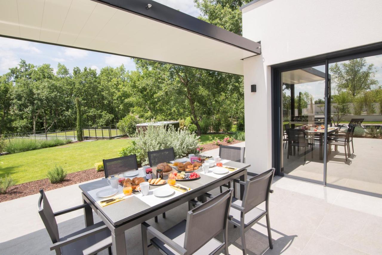 Le Clos Des Bleynoux Saint-Etienne-de-Fontbellon ภายนอก รูปภาพ